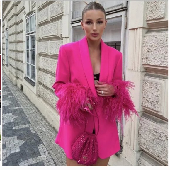 ZARA PINK STRAIGHT FULLY LINED BLAZER WITH FEATHERS CUFFS